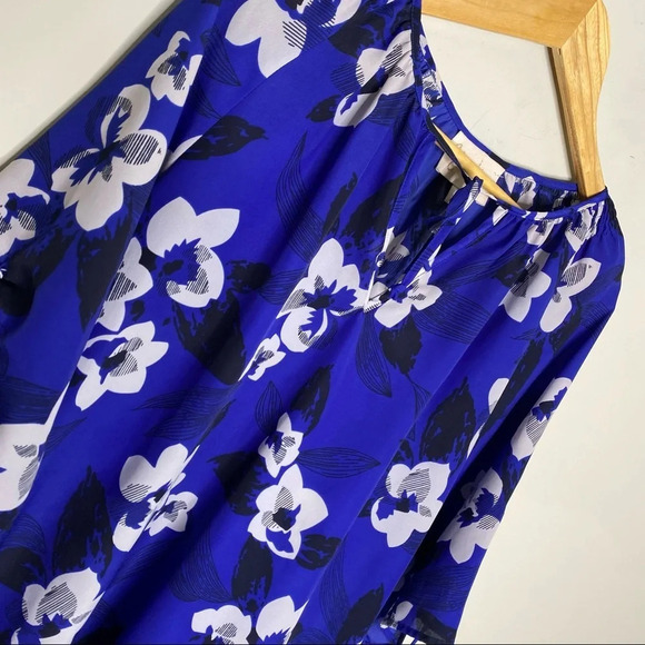 Yumi Kim Blue Floral Joey Tie Neck Peasant Blouse Size Small - Picture 2 of 9